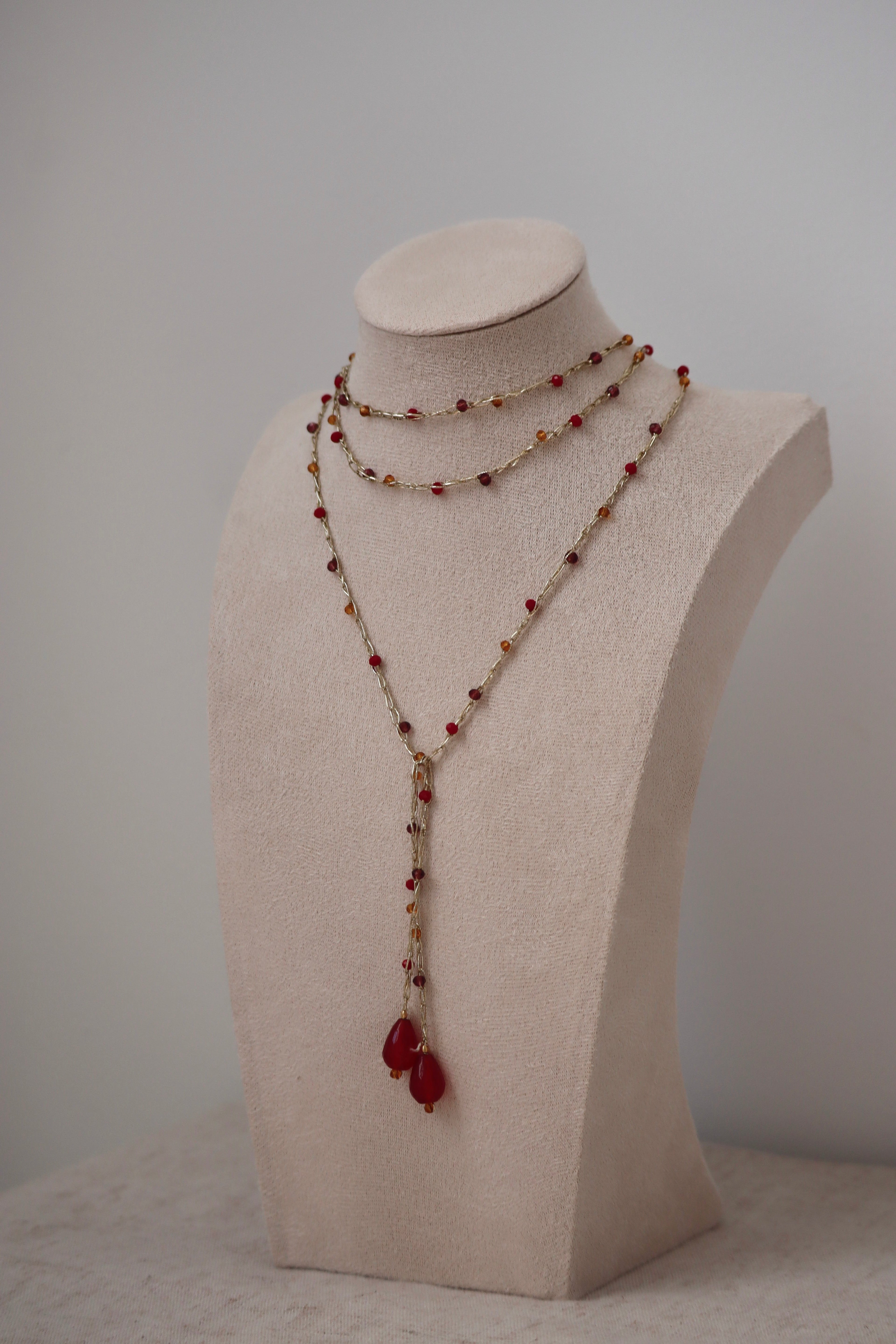 Collar Lágrima Rojo