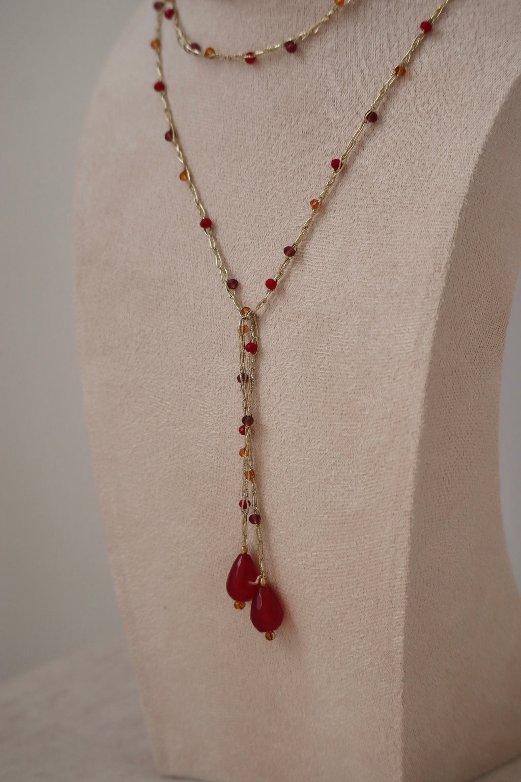 Collar Lágrima Rojo